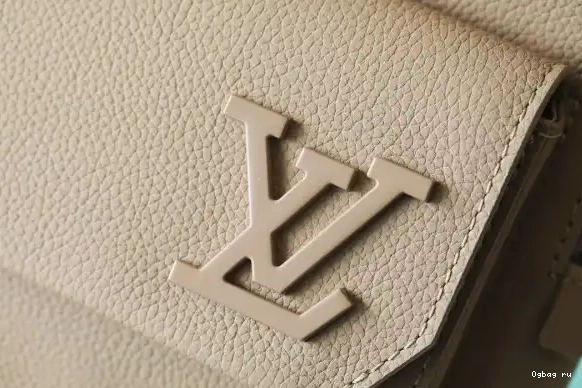 Slingbag Pilot VUITTON LOUIS 0508